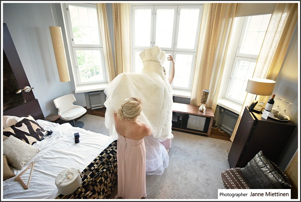 Hääpukuun pukeutuminen