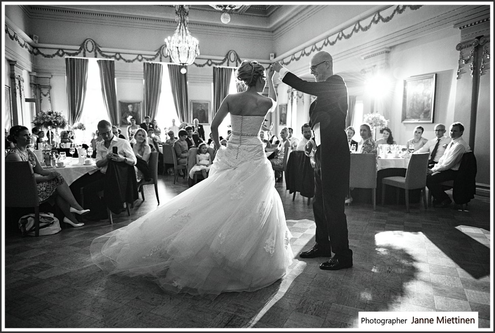 Häätanssi Katajanokan Kasinolla